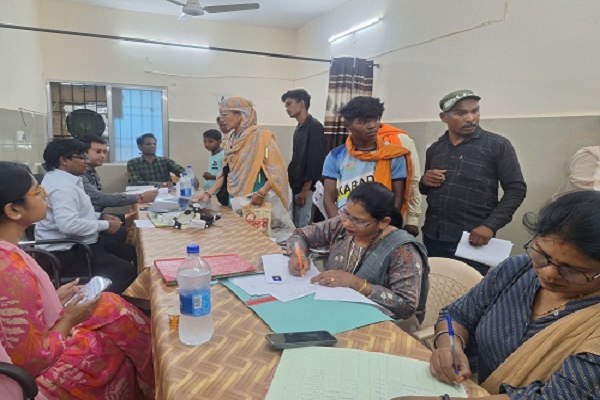 जिला मेडिकल बोर्ड से 31 दिव्यांगों का बना मेडिकल प्रमाण पत्र