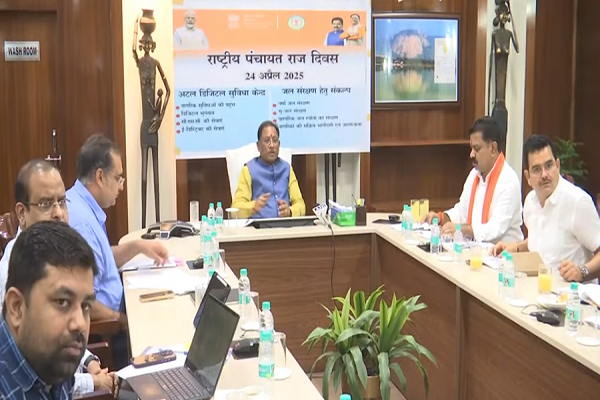 मुख्यमंत्री ने पंचायती राज दिवस पर किया &lsquo;अटल डिजिटल सुविधा केंद्र&rsquo; का शुभारंभ