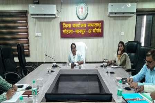 धान के बदले अन्य वैकल्पिक फसल लगाने किसानों को करें प्रेरित : कलेक्टर