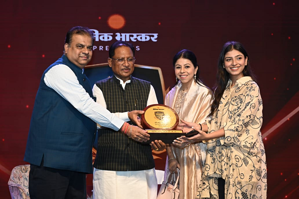  मुख्यमंत्री श्री साय दैनिक भास्कर -प्राइड ऑफ छत्तीसगढ़ 2024 कार्यक्रम में शामिल हुए