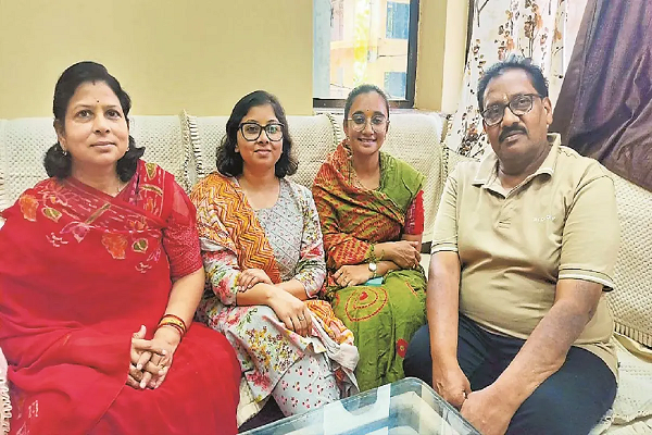 5वीं बार असफलता के बावजूद नहीं छोड़ा प्रयास, यूपीएससी में चयनित मानसी ने शेयर किया सफलता का मंत्र