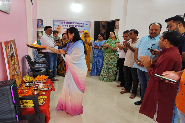  वर्ल्ड ब्राह्मण फेडरेशन द्वारा भगवान श्री परशुराम जन्मोत्सव पर पूजा आरती व प्रसाद वितरण