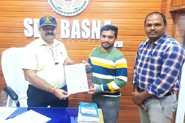 सुशासन तिहार : आवेदनों का समाधान की दिशा में प्रशासन की प्रभावी पहल