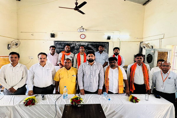 भविष्य की नींव रखी गई, गरियाबंद में आत्मानंद स्कूल में लॉटरी से हुआ विद्यार्थियों का चयन,50 नन्हे विद्यार्थियों को मिला सुनहरा मौका