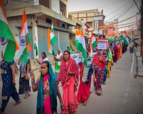  देशभक्तिपूर्ण वातावरण से सराबोर रहा जिले के विभिन्न स्थानों में आयोजित तिरंगा यात्रा