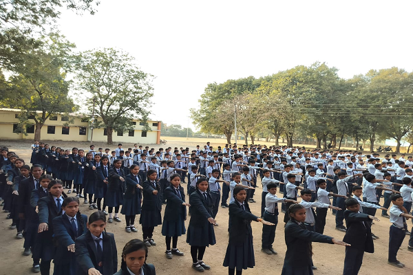  गरियाबंद जिले में स्वामी आत्मानंद विद्यालयों में रिक्त पदों से शिक्षण व्यवस्था प्रभावित, शीघ्र भर्ती की मांग तेज