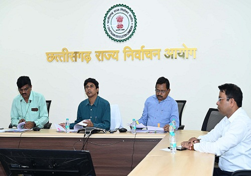 स्थानीय उप निर्वाचन : सचिव ने उपजिला निर्वाचन अधिकारियों की ली समीक्षा बैठक