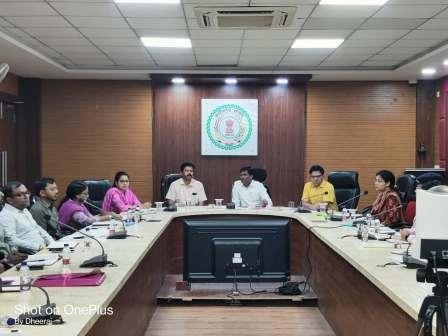 कलेक्टर-एसएसपी ने ली राजस्व व पुलिस विभाग की संयुक्त बैठक