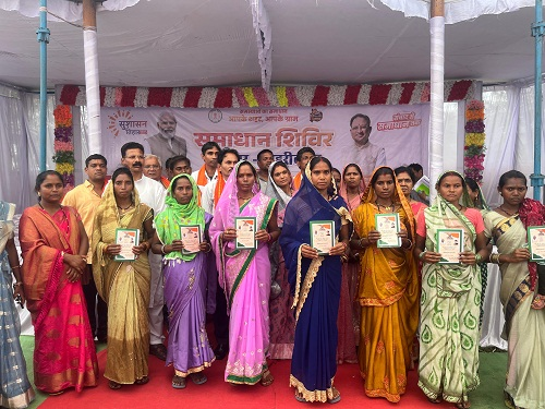 बिहरीकला में आयोजित समाधान शिविर से सैकड़ों ग्रामीणों को मिला अपनी समस्याओं के समाधान पाने का मौका