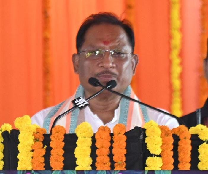 हमारी सरकार बस्तर में शांति और विकास के लिए प्रतिबद्ध: मुख्यमंत्री श्री साय