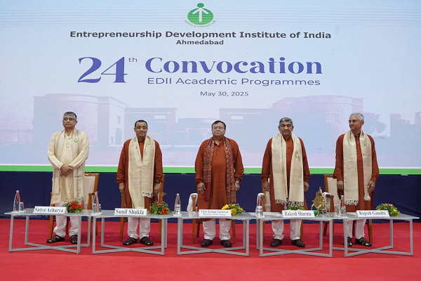  भारतीय उद्यमिता विकास संस्थान ने 24वें कॉन्वोकेशन का आयोजन किया; 