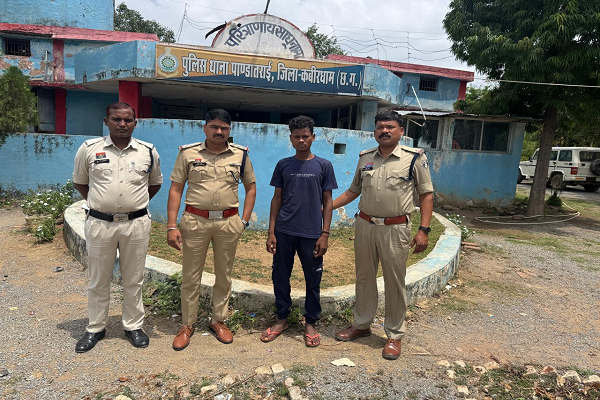  पुत्र ने ही की थी पिता की  हत्या &mdash; पुलिस की तत्परता से आरोपी गिरफ्तार
