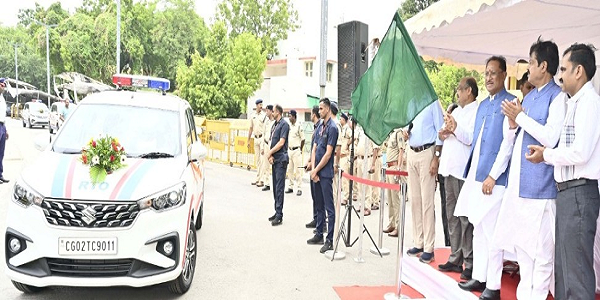 मुख्यमंत्री ने परिवहन सुरक्षा बेड़े में शामिल 48 वाहनों को दिखाई झंडी