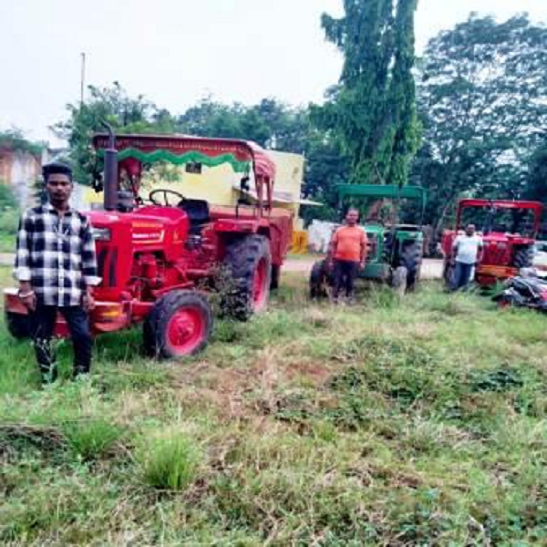 खनिज विभाग की लगातार कार्यवाही, अवैध परिवहन करते 2 हाईवा गिट्टी और 3 ट्रेक्टर जप्त