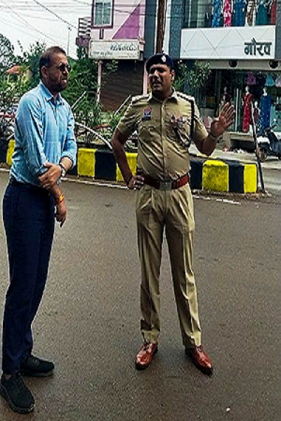 कलेक्टर एवं एसपी ने त्रिनेत्र योजना के तहत सीसीटीवी कैमरा का किया निरीक्षण