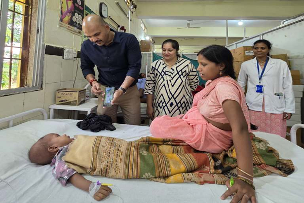 नवापारा यूसीएचसी में बच्चे को दी गई कीमोथेरेपी