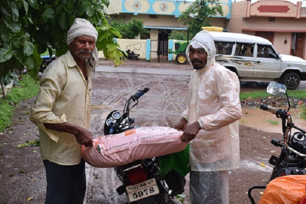 शासन की किसान हितैषी योजनाओं से अन्नदाता किसान धन-धान्य से हो रहे परिपूर्ण एवं समृद्ध