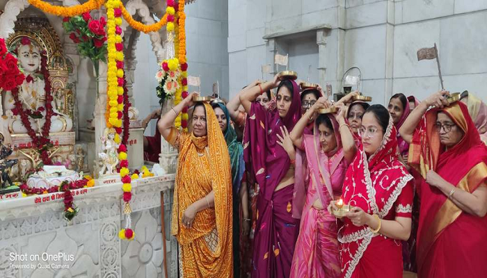 गुरुपूर्णिमा पर दादाबाड़ी में महापूजन, श्रद्धालुओं ने चारों दादागुरुदेव को किया नमन