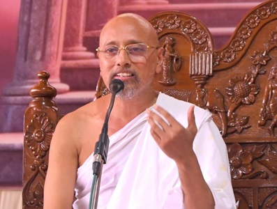 सरलता और समता से ही विकास संभव : मनीष सागर