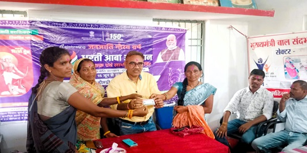शिविर में हितग्राहियों को अनेक शासकीय योजनाओं से किया गया लाभान्वित