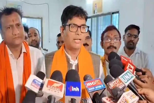 चैतन्य बघेल मामले पर कांग्रेस की नाकेबंदी, वित्त मंत्री चौधरी ने उठाए 5 सवाल...