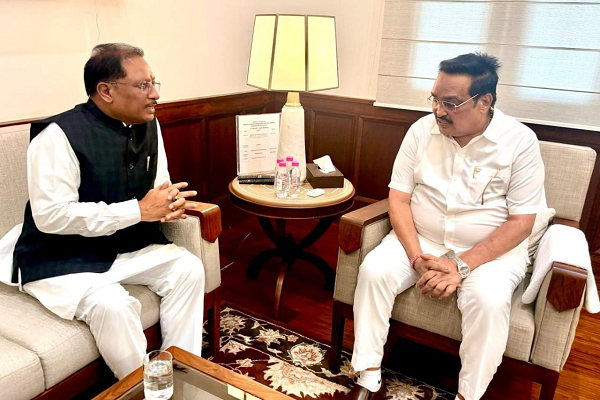 केंद्रीय जलशक्ति मंत्री से मिले सीएम साय, बोधघाट परियोजना पर हुई चर्चा