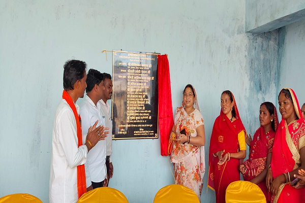  पारागांव में 17.45 लाख के विकास कार्यों का लोकार्पण व शिलान्यास