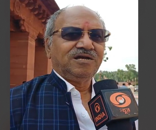 संसद नहीं चलने देना विपक्ष की लोकतंत्र विरोधी मानसिकता का परिचायक : बृजमोहन