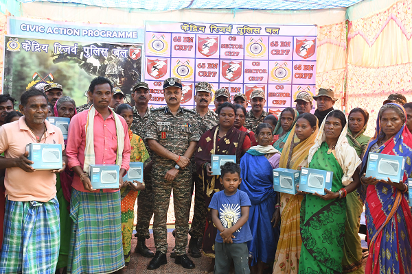 ओड़ पहाड़ी इलाके में सीआरपीएफ द्वारा सिविक एक्शन कार्यक्रम