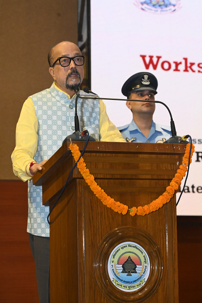 डिजिटल तकनीक का उपयोग करें लेकिन उस पर निर्भरता से बचें - राज्यपाल श्री डेका