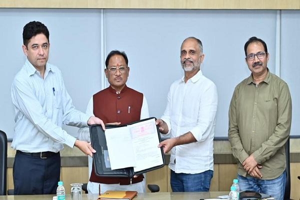  प्रदेश में शिक्षा और स्वास्थ्य सुविधाओं के उन्नयन के लिए सरकार प्रतिबद्ध- मुख्यमंत्री श्री विष्णुदेव साय