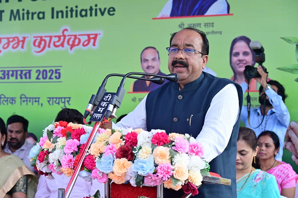  पर्यावरण के प्रति जागरूक हो ज्यादा से ज्यादा संख्या में लगाएं पौधे - श्री अरुण साव