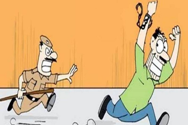 केंद्रीय जेल से 15 साल की सजा काट रहा कैदी फरार, प्रशासन में हड़कंप