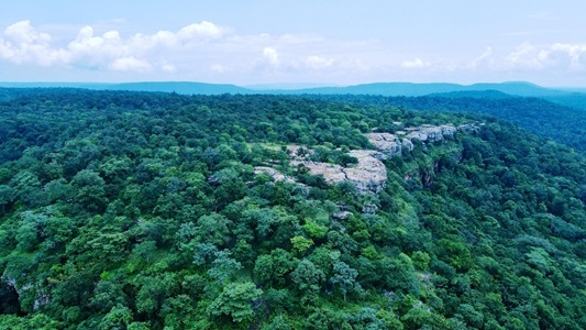 कांकेर जिले में नया पर्यटन केन्द्र बनकर उभर रहा &lsquo;धारपारूम&rsquo;
