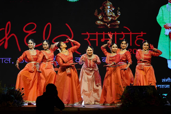  चक्रधर समारोह : नृत्यों ने कराया उत्तर-दक्षिण का संगम