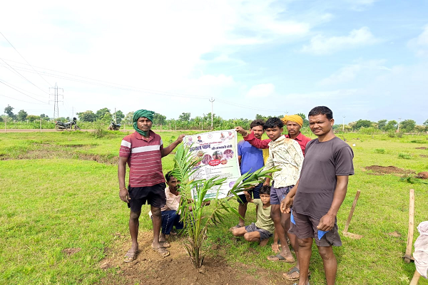  बलौदाबाजार जिले के किसान ऑयल पाम की खेती की ओर अग्रसर
