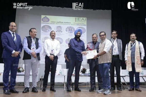 नवाचार और उद्यमिता में छत्तीसगढ़ को मिली राष्ट्रीय पहचान, एनआईटी रायपुर एफआईई को मिला 'भारत इन्क्यूबेटर अवार्ड'