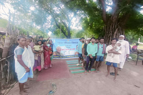  नियद नेल्ला नार सुदूर गांवों के लिए सौगात