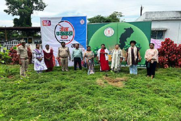 जिला अस्पताल सुकमा में वृक्षारोपण, हरियाली और पोषण का संदेश