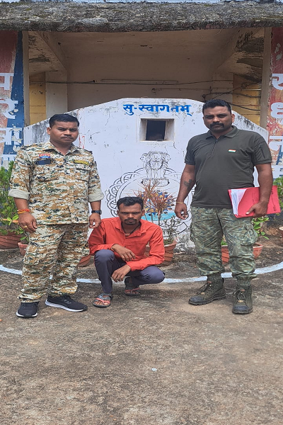  नाबालिक  का अपहरण कर उसे भगाकर कर ले जाने वाला आरोपी महाराष्ट्र से गिरफ्तार पहुँचा सीधा जेल।