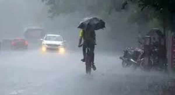 भारी बारिश का अलर्ट दुर्ग और रायपुर संभाग में