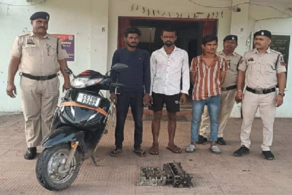 बिलासा इंजीनियरिंग गैराज से चोरी का पर्दाफाश, तीन आरोपी गिरफ्तार