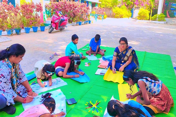  युक्तियुक्तकरण से नकना शाला में आया सकारात्मक बदलाव