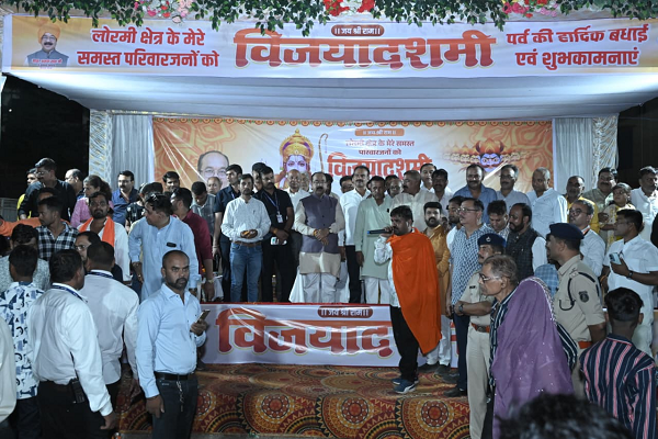  उप मुख्यमंत्री अरुण साव मुंगेली और लोरमी में आयोजित विजयादशमी उत्सव में हुए शामिल