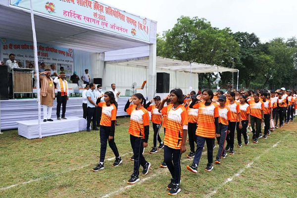 25वीं राज्य शालेय क्रीड़ा प्रतियोगिता का रायगढ़ में हुआ रंगारंग शुभारंभ