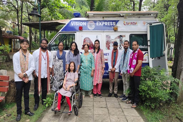 शकुन्तला फाउंडेशन द्वारा निःशुल्क नेत्र जांच शिविर आयोजित