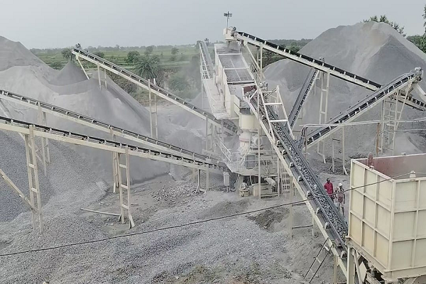  करोड़ों की रॉयल्टी चोरी विभागीय अफसरों पर माइनिंग माफिया भारी