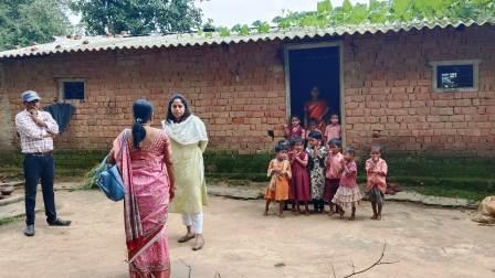 कुम्हारपारा आंगनबाड़ी का निरीक्षण, नए भवन हेतु भेजा गया प्रस्ताव