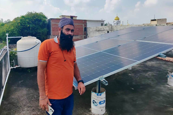 प्रधानमंत्री सूर्य घर मुफ्त बिजली योजना से बिजली उपभोक्ता बन रहे &lsquo;ऊर्जा दाता