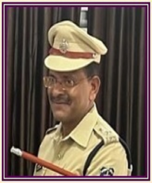 निशुल्क कोचिंग सेंटर पहुंच रहे रायपुर एसएसपी